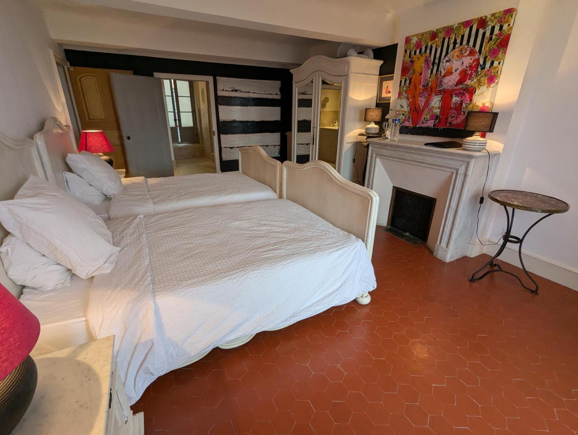 Les Chapeliers Bed and Breakfast Claviers Exteriör bild