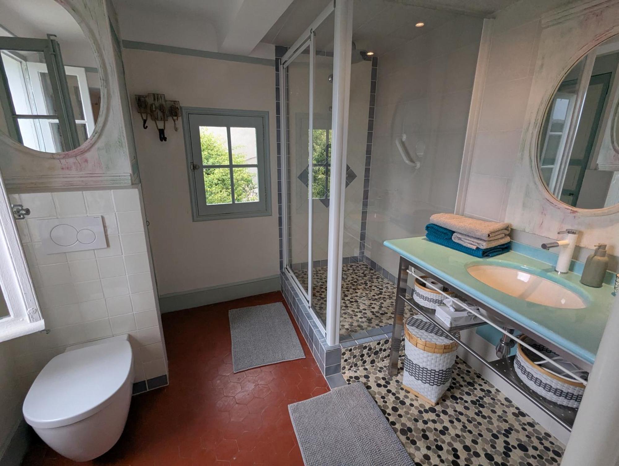 Les Chapeliers Bed and Breakfast Claviers Exteriör bild