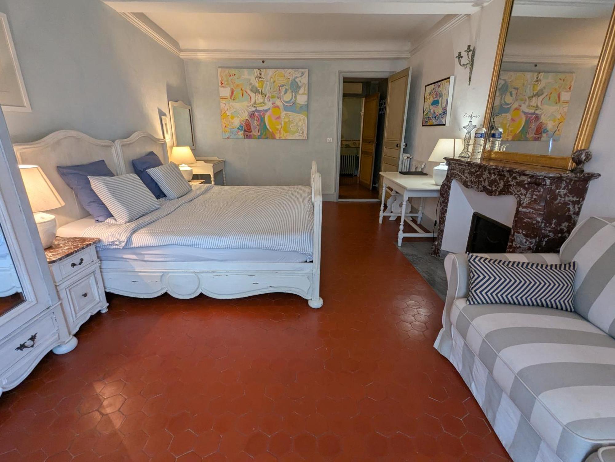 Les Chapeliers Bed and Breakfast Claviers Exteriör bild