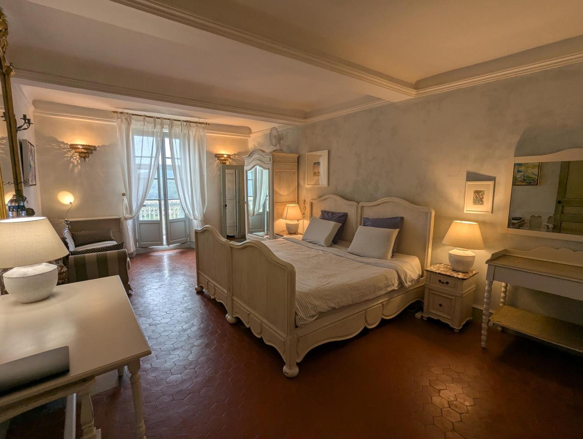 Les Chapeliers Bed and Breakfast Claviers Exteriör bild