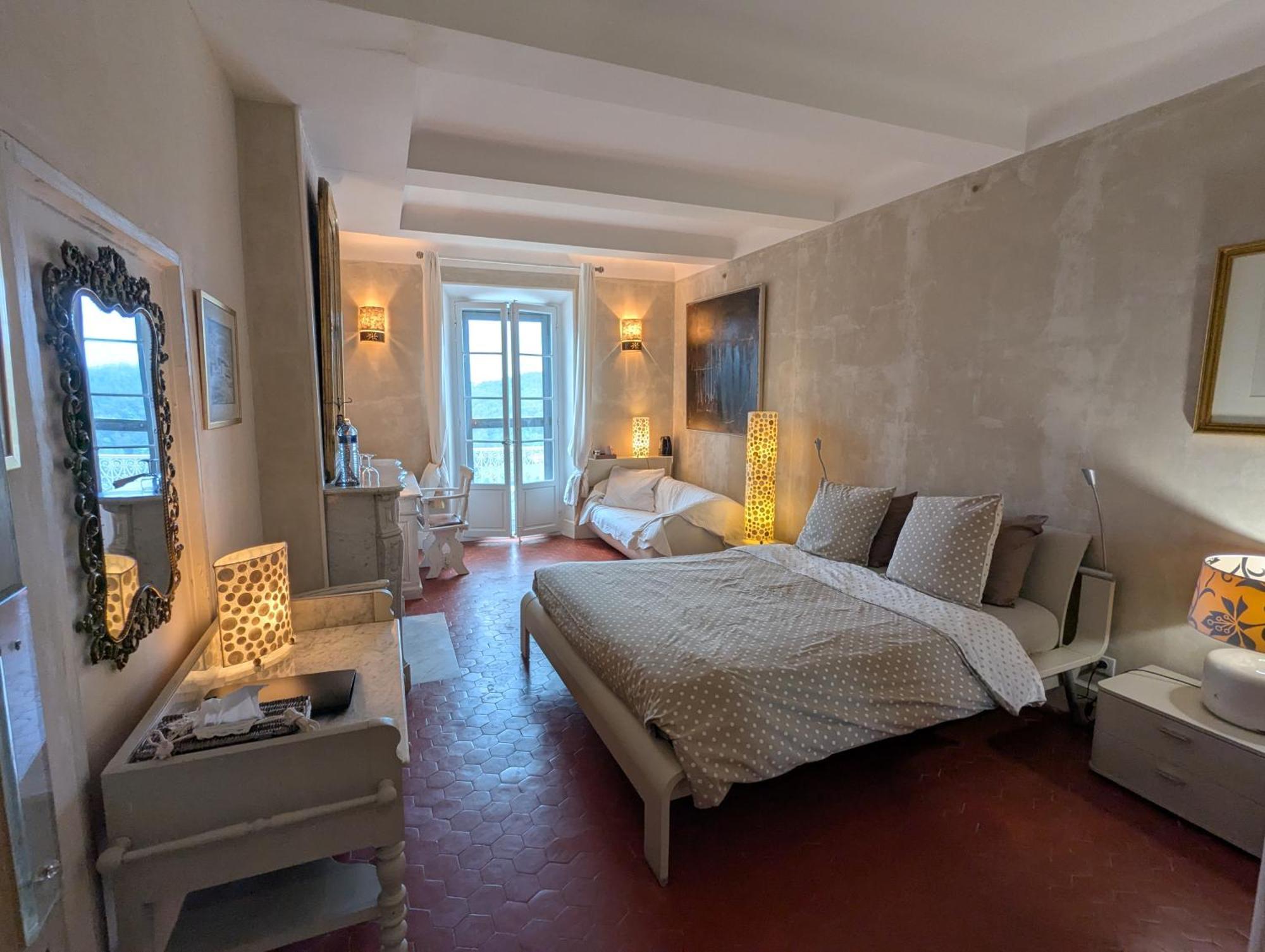 Les Chapeliers Bed and Breakfast Claviers Exteriör bild