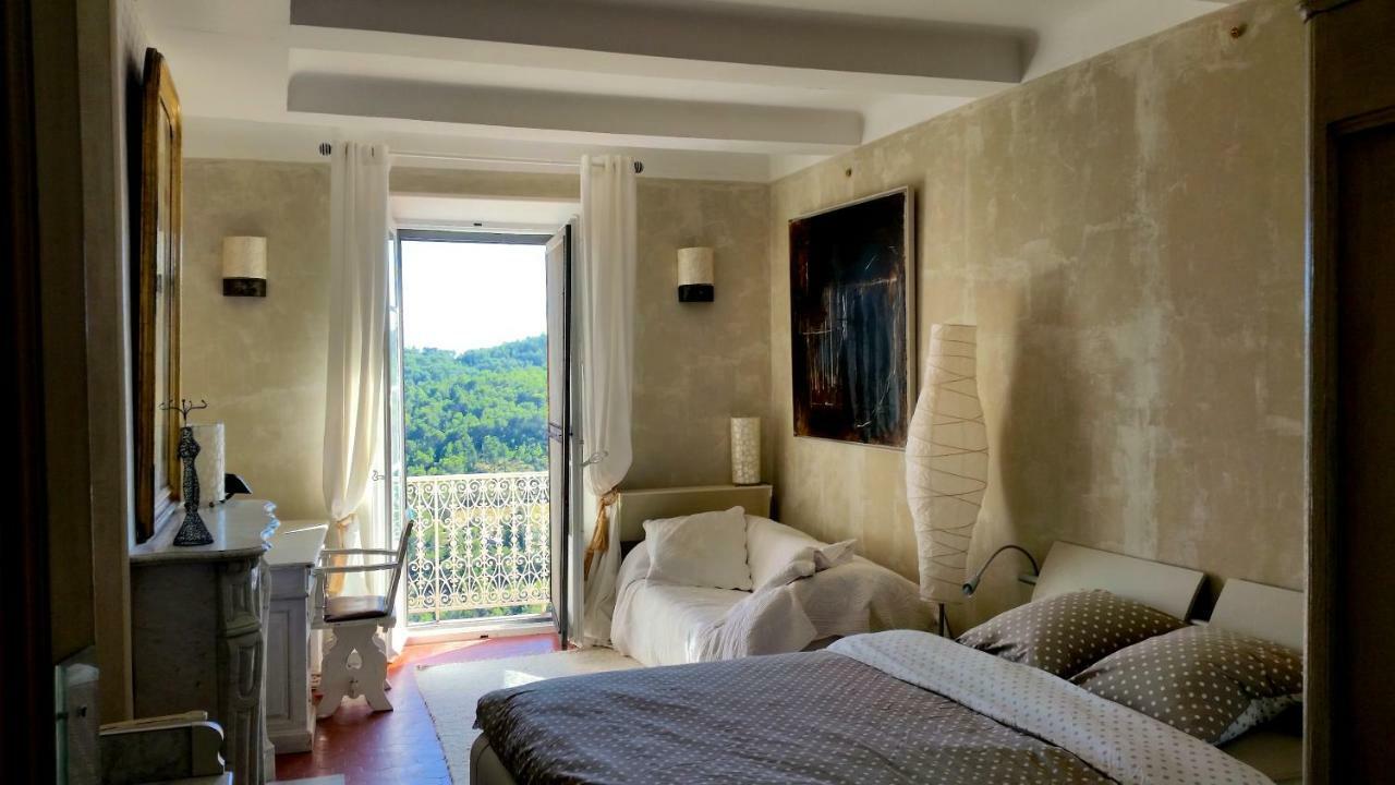 Les Chapeliers Bed and Breakfast Claviers Exteriör bild