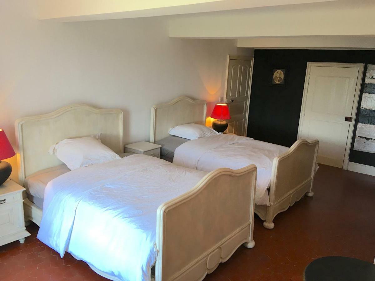 Les Chapeliers Bed and Breakfast Claviers Exteriör bild
